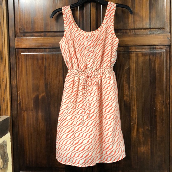 Charlotte Russe Dresses & Skirts - Charlotte Russe orange & cream sleeveless dress XS